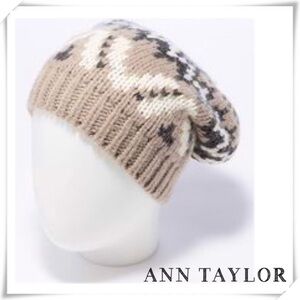 ANN Taylor Fair lsle Winter Knit Hat in Beige Gray